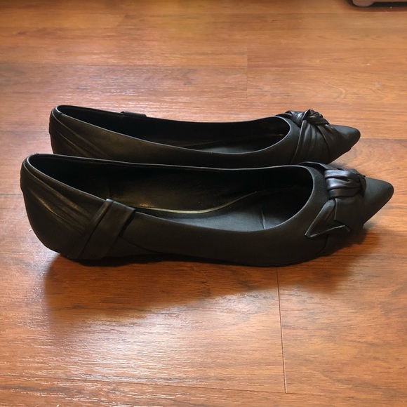 Pointed toe flats - Picture 3 of 4